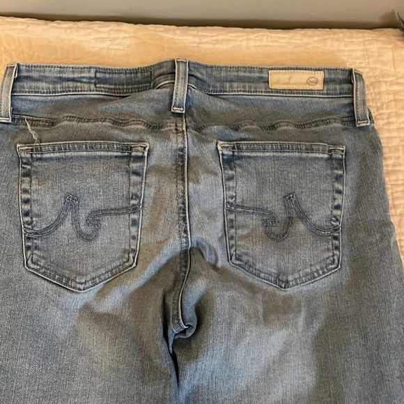 AG light wash skinny jeans 27 - Picture 8 of 8